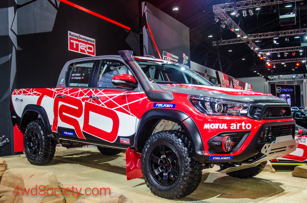 Toyota Hilux Revo แต่งออฟโรดเต็มสูบ เตรียมลุยสนาม Asia Cross Country Rally 2016