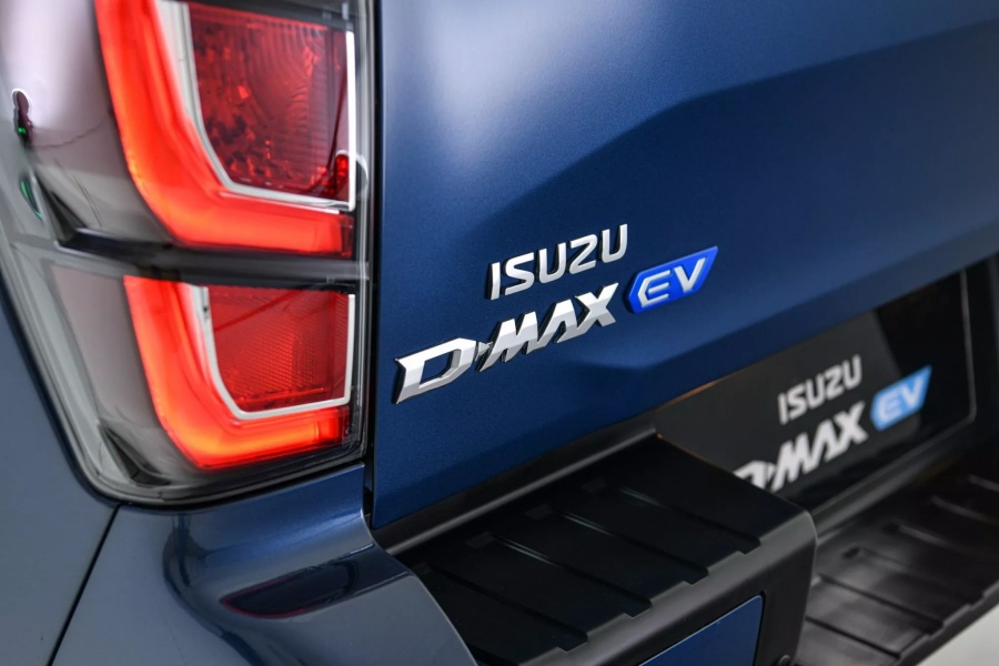 Isuzu D-Max EV รถกระบะไฟฟ้า